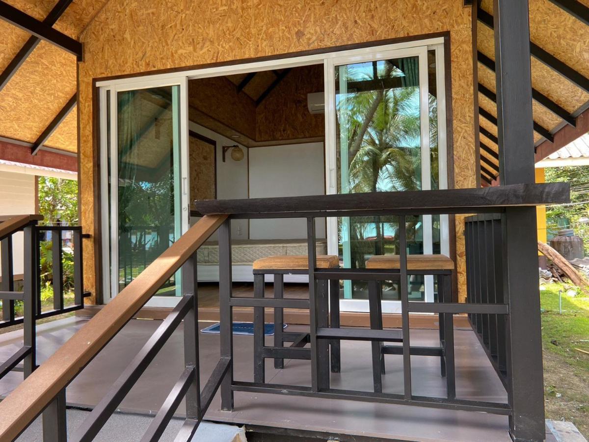 Sunrise House Hotel เกาะยาวน้อย ภายนอก รูปภาพ