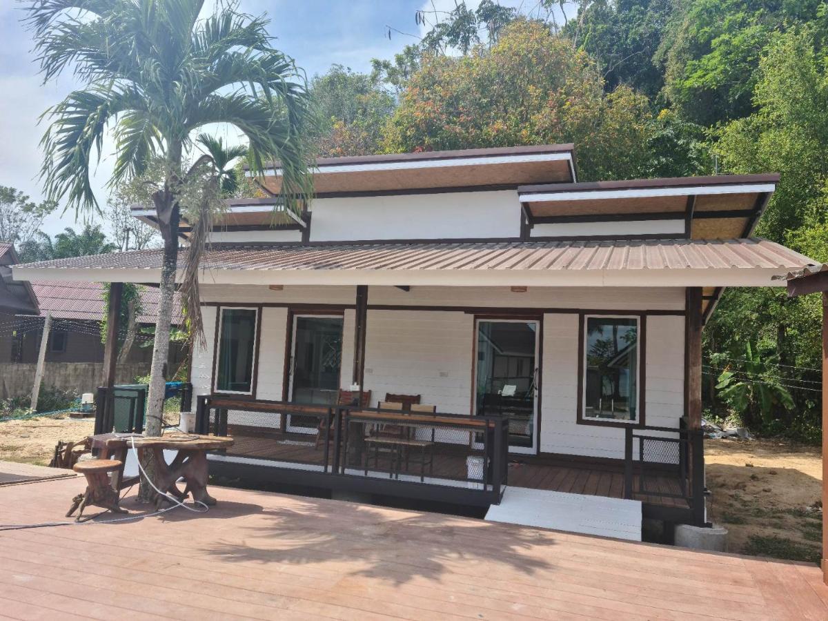 Sunrise House Hotel เกาะยาวน้อย ภายนอก รูปภาพ