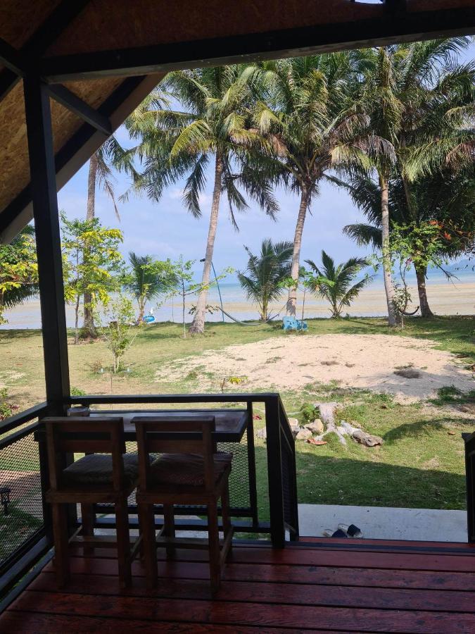 Sunrise House Hotel เกาะยาวน้อย ภายนอก รูปภาพ